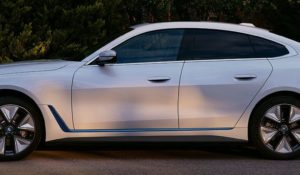 Der BMW i4